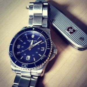 victorinox maverick 241602
